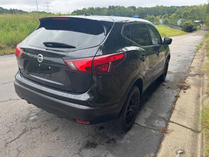 2017 Nissan Rogue Sport S