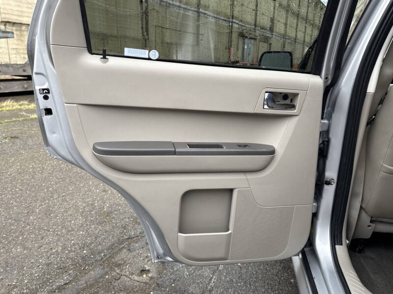 2008 Mercury Mariner V6