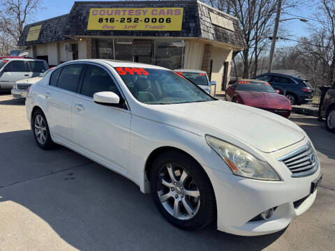2011 Infiniti G25 Sedan for sale at Courtesy Cars in Independence MO