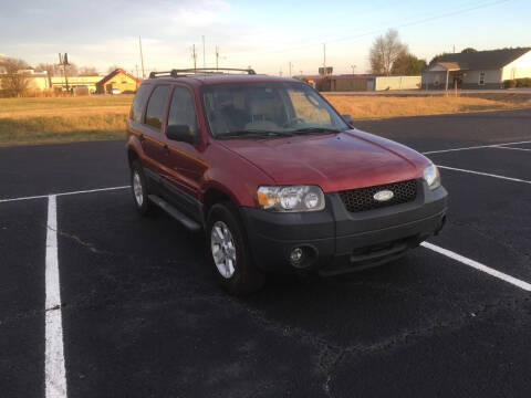 2006 Ford Escape for sale at B AND S AUTO SALES in Meridianville AL