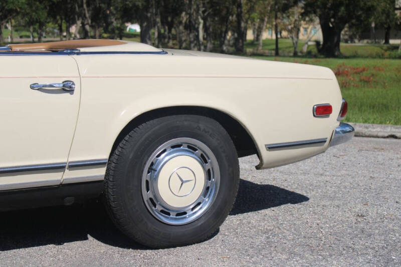 1968 Mercedes-Benz 280-Class
