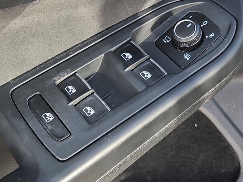 2024 Volkswagen Golf GTI S