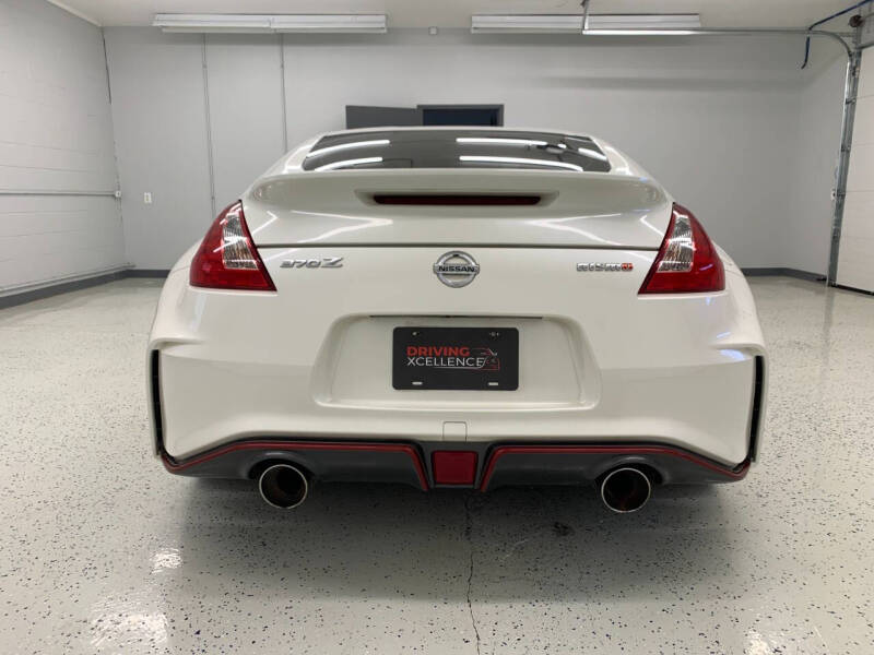 2016 Nissan 370Z Coupe NISMO photo 7