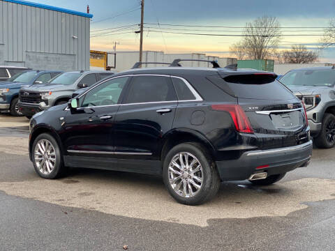2021 Cadillac XT5 Luxury