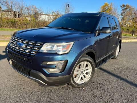 2017 Ford Explorer for sale at CLIFTON COLFAX AUTO MALL in Clifton NJ