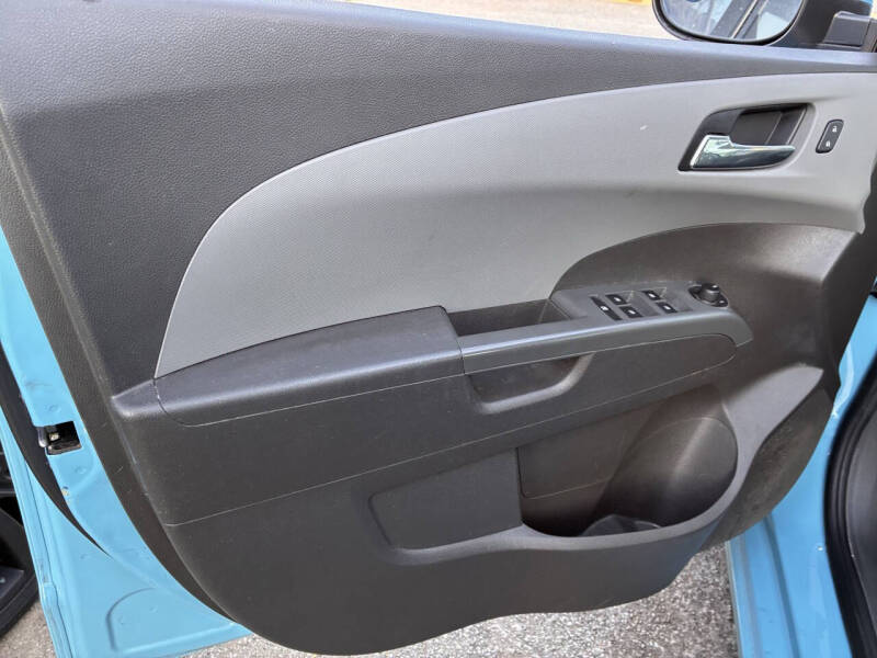 2014 Chevrolet Sonic LT Auto