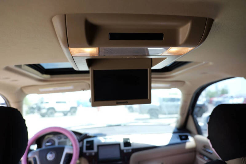 2013 Cadillac Escalade Premium