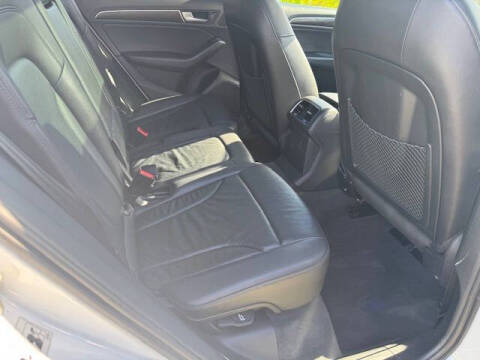 2017 Audi Q5 2.0T quattro Premium