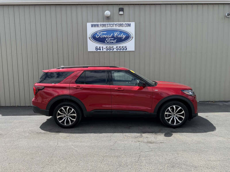 2025 Ford Explorer ST-Line