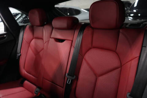 2020 Porsche Macan S