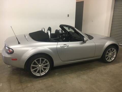 2008 Mazda MX-5 Miata for sale at CHAGRIN VALLEY AUTO BROKERS INC in Cleveland OH