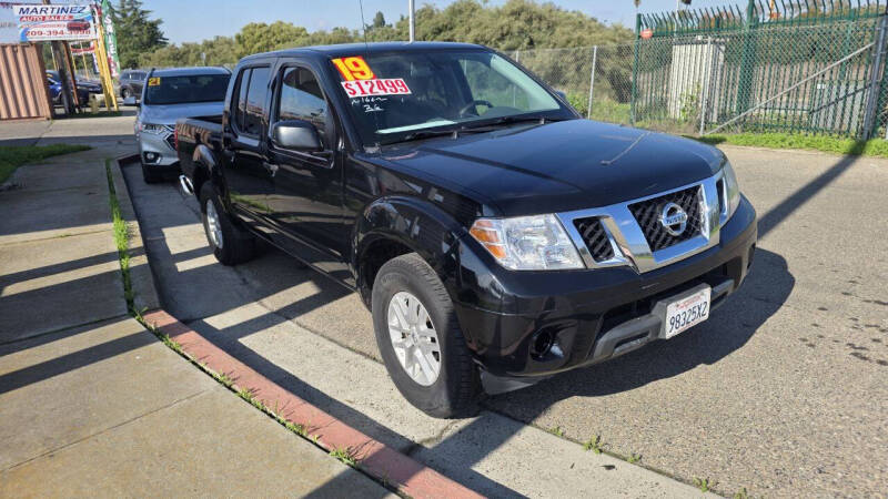 2019 Nissan Frontier SV's photo