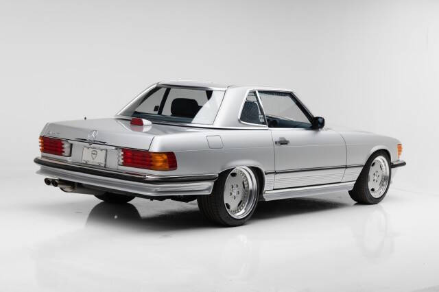 1986 Mercedes-Benz 560-Class 560 SL