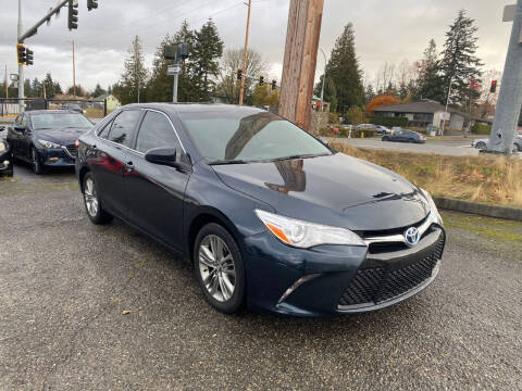 2016 Toyota Camry Hybrid for sale at KARMA AUTO SALES in Federal Way WA