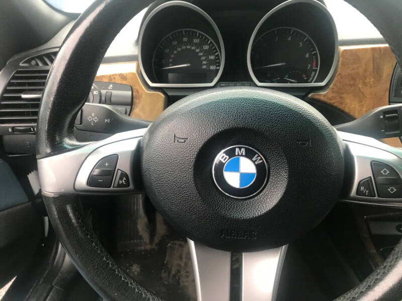 2005 BMW Z4 2.5i