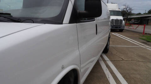 2020 GMC Savana 2500