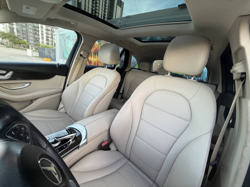 2016 Mercedes-Benz GLC GLC 300