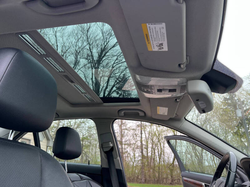 2009 Mercedes-Benz C-Class C 300 Luxury 4MATIC