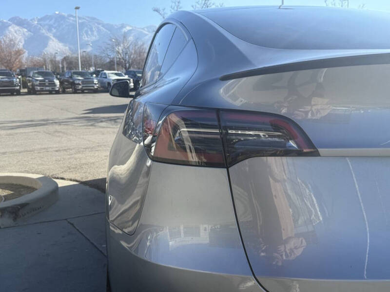 2024 Tesla Model Y Performance