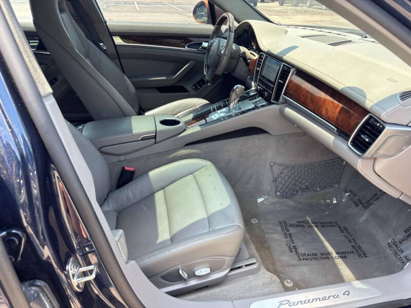 2011 Porsche Panamera