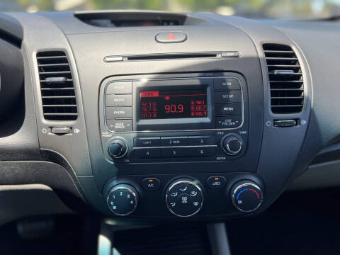 2015 Kia Forte LX