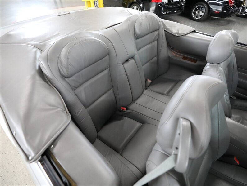 2002 Cadillac Eldorado ESC