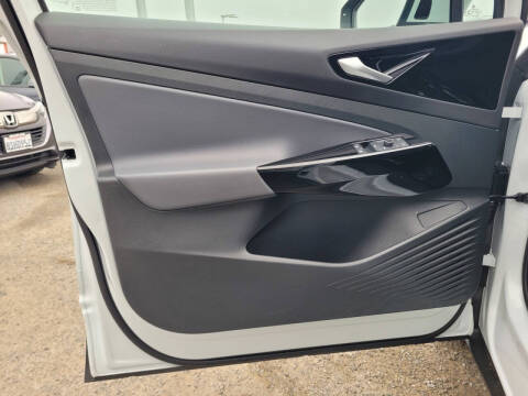 2021 Volkswagen ID.4 Pro