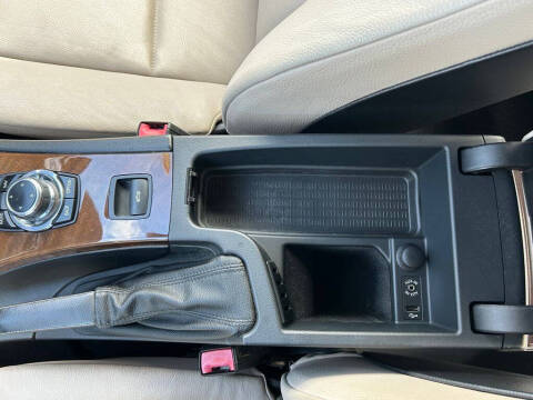 2013 BMW 3 Series 328i