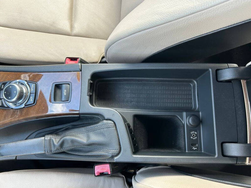 2013 BMW 3 Series 328i