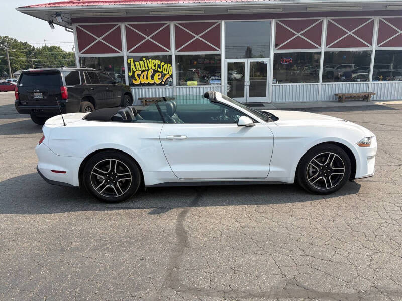 2021 Ford Mustang EcoBoost Premium