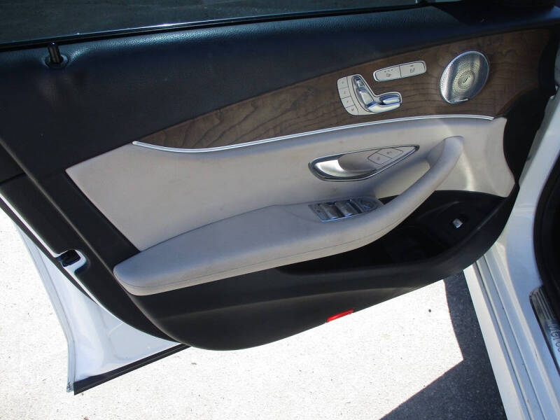 2018 Mercedes-Benz E-Class E 300