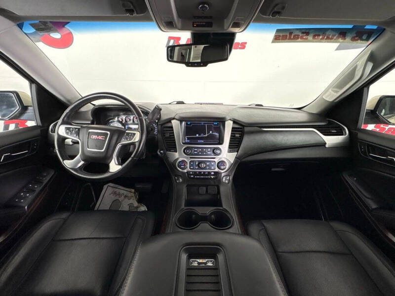 2017 GMC Yukon SLT