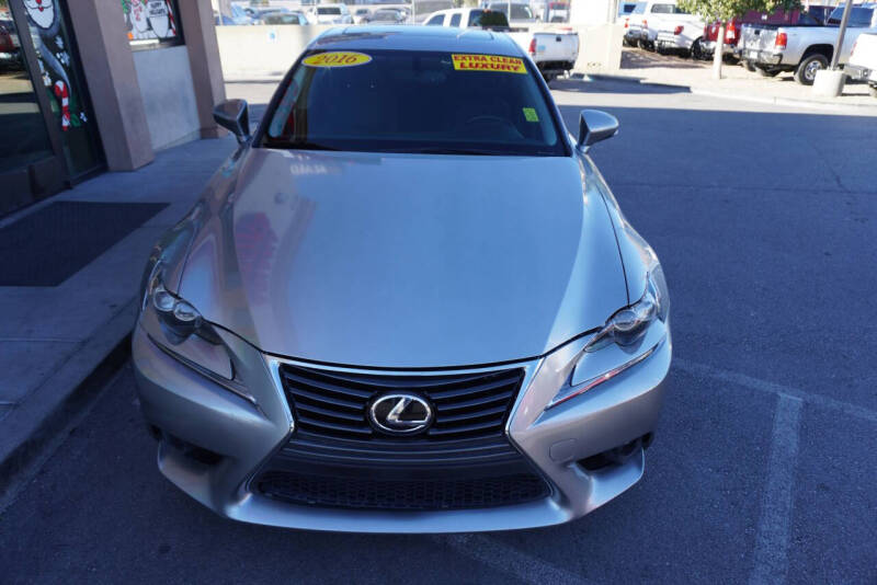 2016 Lexus IS 200t
