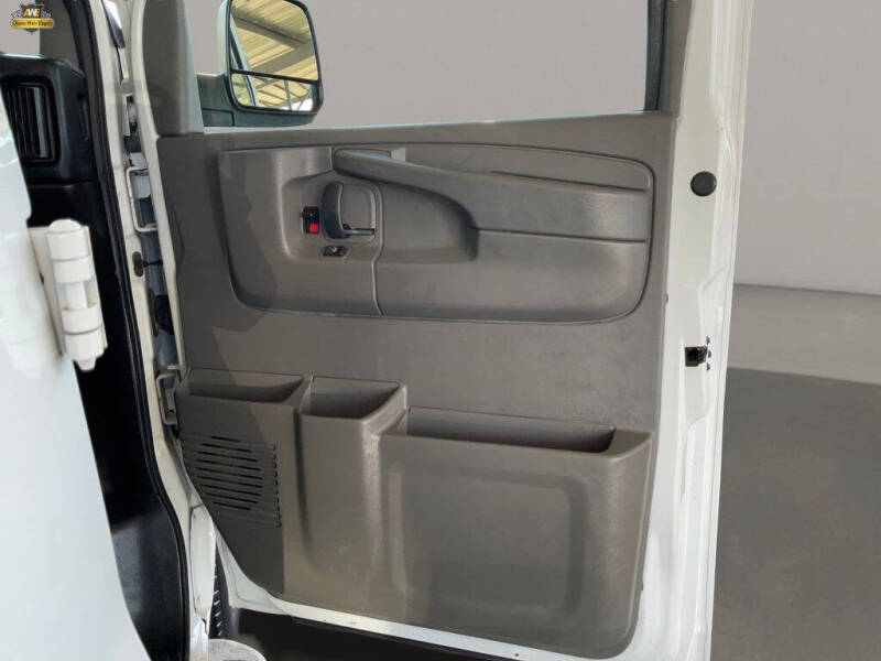 2015 GMC Savana 2500