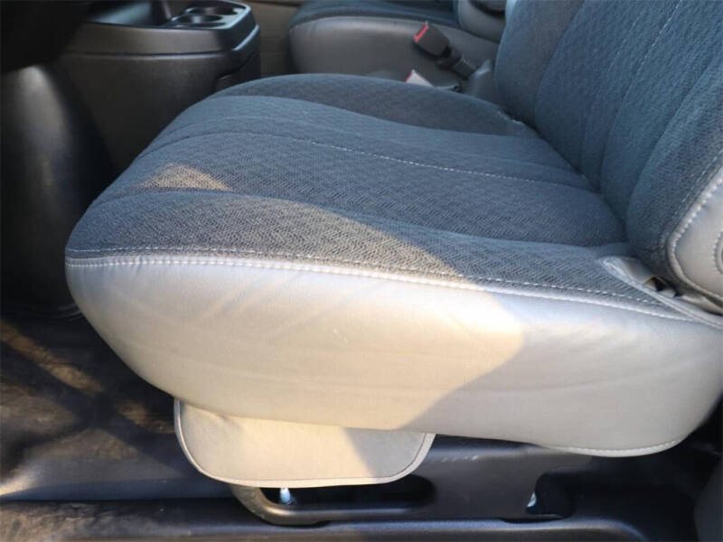 2024 GMC Savana 2500