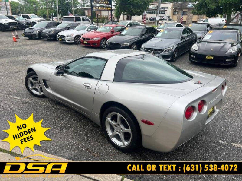 2004 Chevrolet Corvette