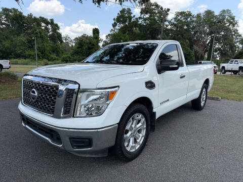 2017 Nissan Titan SV