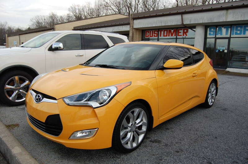 2015 Hyundai Veloster for sale at Modern Motors - Thomasville INC in Thomasville NC