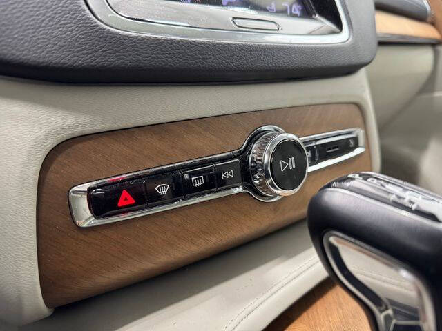 2019 Volvo XC90 T6 Inscription