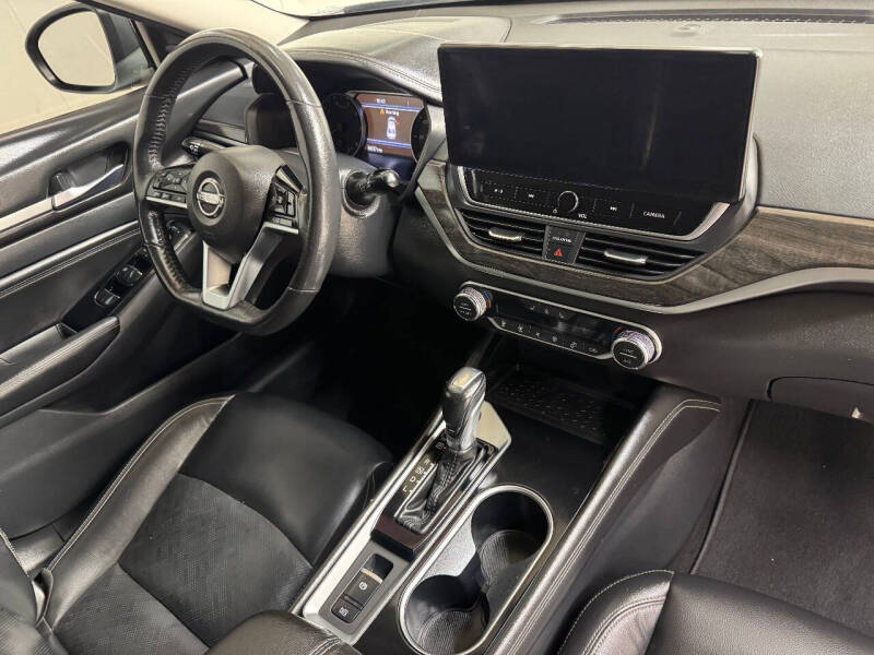 2023 Nissan Altima 2.5 SL