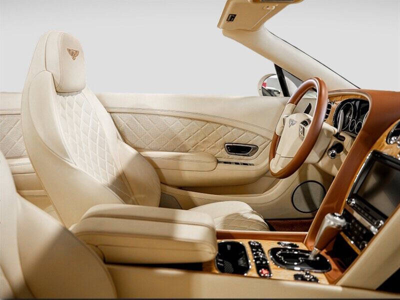 2016 Bentley Continental 57