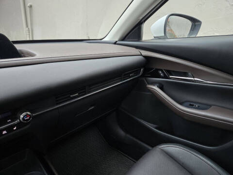 2020 Mazda CX-30 Premium