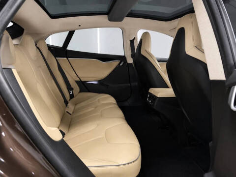 2012 Tesla Model S