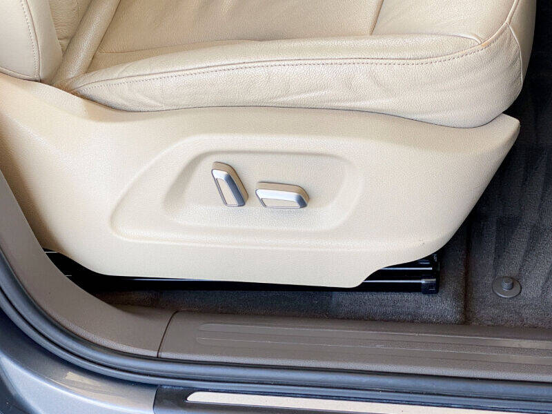 2015 Audi Q5 2.0T quattro Premium Plus