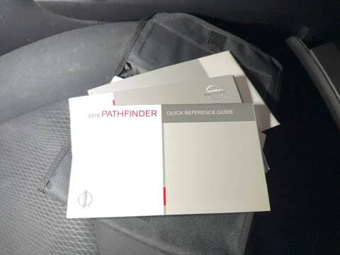 2016 Nissan Pathfinder SV