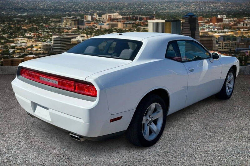 2014 Dodge Challenger SXT