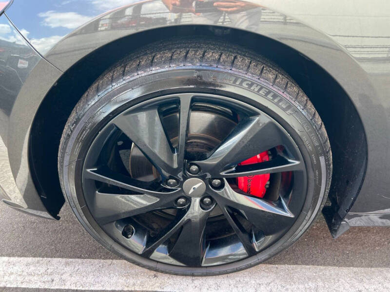 2023 Genesis G70