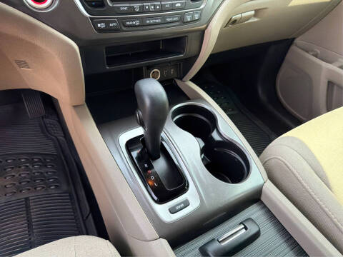 2017 Honda Pilot EX