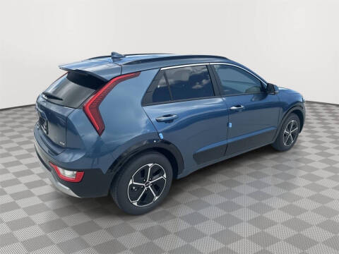 2025 Kia Niro SX