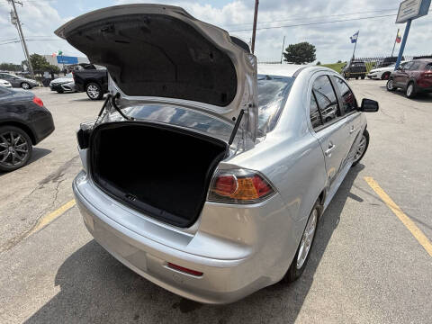 2014 Mitsubishi Lancer ES